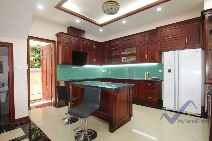 Xem ảnh 20: Ảnh 20: Biệt thự Vinhomes Riverside cho thuê gần trường BIS full đồ