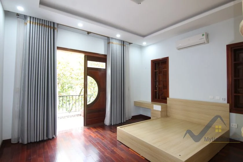 Xem ảnh 21: Ảnh 21: Biệt thự Vinhomes Riverside cho thuê gần trường BIS full đồ