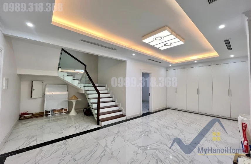 Xem ảnh 9: Ảnh 9: Biệt thự Vinhomes Riverside cho thuê gần vườn hoa, công viên