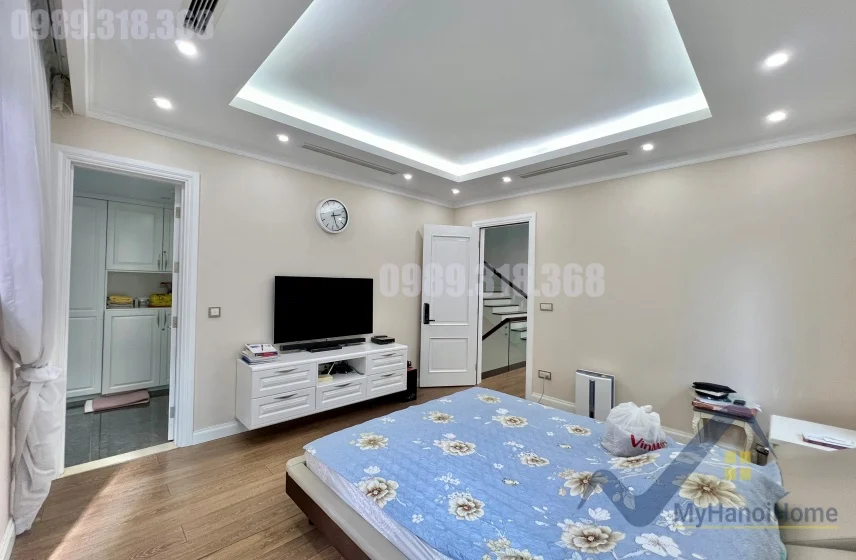 Xem ảnh 10: Ảnh 10: Biệt thự Vinhomes Riverside cho thuê gần vườn hoa, công viên