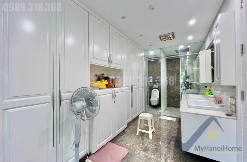 Xem ảnh 11: Ảnh 11: Biệt thự Vinhomes Riverside cho thuê gần vườn hoa, công viên