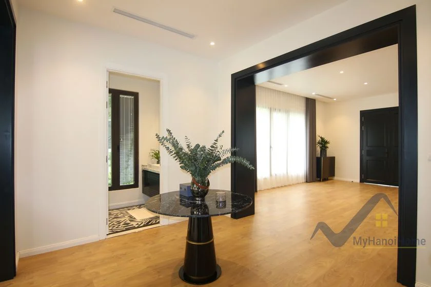 Xem ảnh 20: Ảnh 20: Biệt thự Vinhomes Riverside đơn lập, thiết kế hiện đại, full nội thất