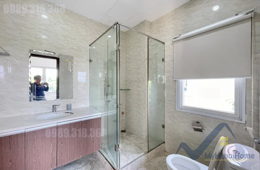 Xem ảnh 11: Ảnh 11: Biệt thự Vinhomes Riverside đủ đồ Hoa Sữa cho thuê