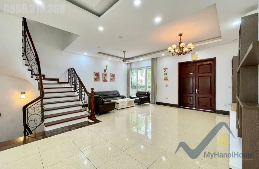 Xem ảnh 14: Ảnh 14: Biệt thự Vinhomes Riverside đủ đồ Hoa Sữa cho thuê