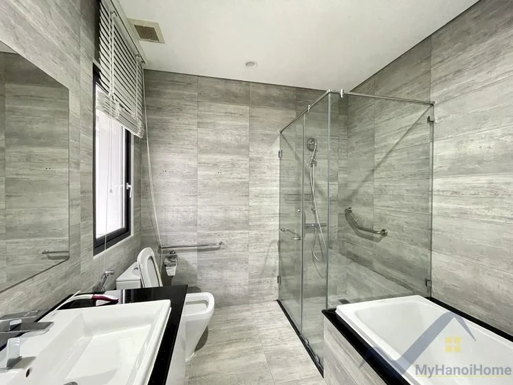 Xem ảnh 16: Ảnh 16: Căn biệt thự đơn lập cho thuê tại Vinhome Riverside đủ đồ