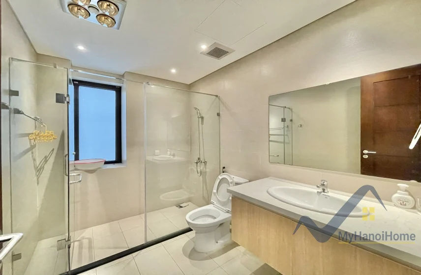 Xem ảnh 8: Ảnh 8: Cần cho thuê biệt thự đơn lập Vinhomes Riverside đầy đủ nội thất