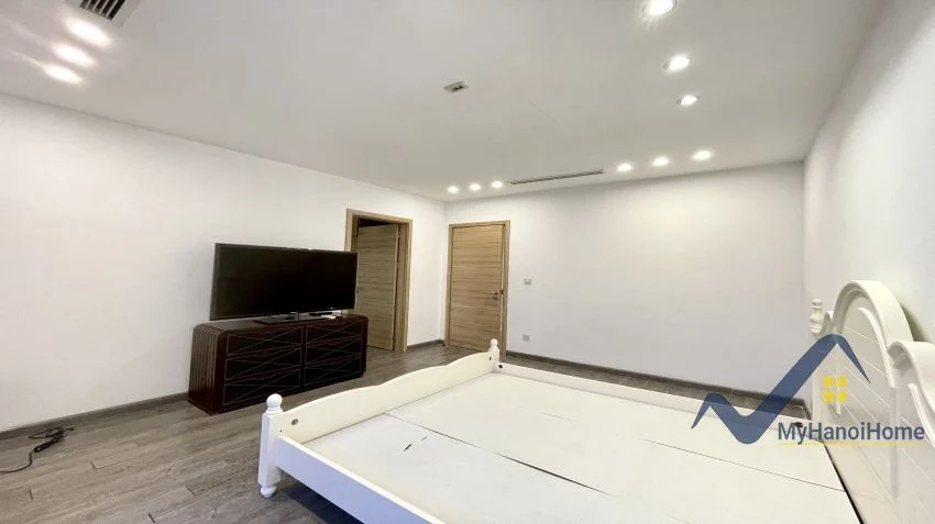 Xem ảnh 12: Ảnh 12: Cần cho thuê biệt thự song lập, có sông Vinhomes Riverside