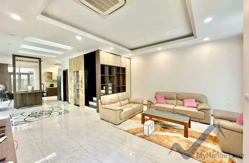 Xem ảnh 2: Ảnh 2: Cần cho thuê biệt thự song lập Harmony Long Biên, có thang máy 4PN
