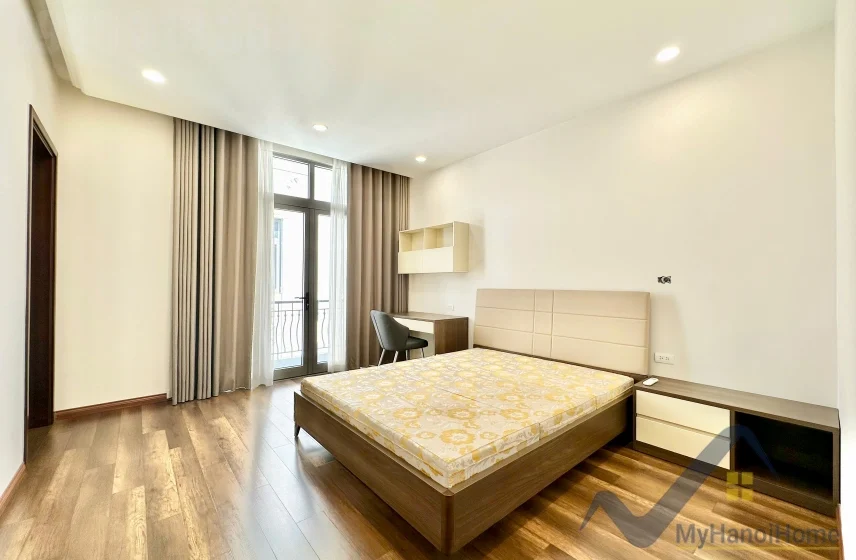 Xem ảnh 3: Ảnh 3: Cần cho thuê biệt thự song lập Harmony Long Biên, có thang máy 4PN