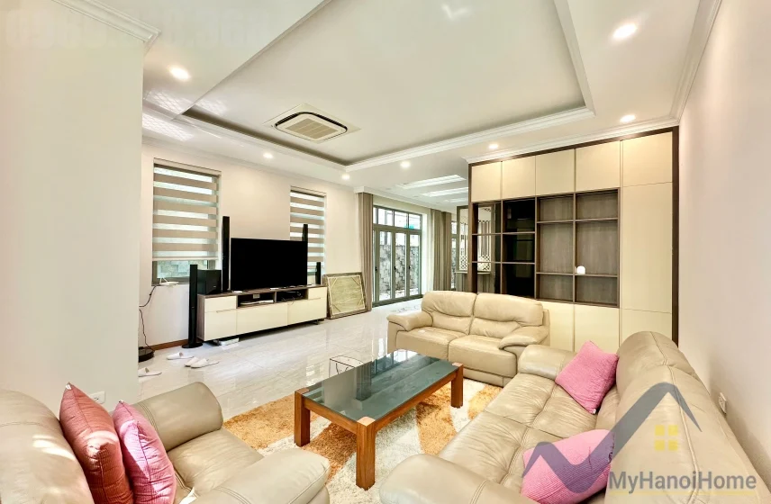 Xem ảnh 12: Ảnh 12: Cần cho thuê biệt thự song lập Harmony Long Biên, có thang máy 4PN