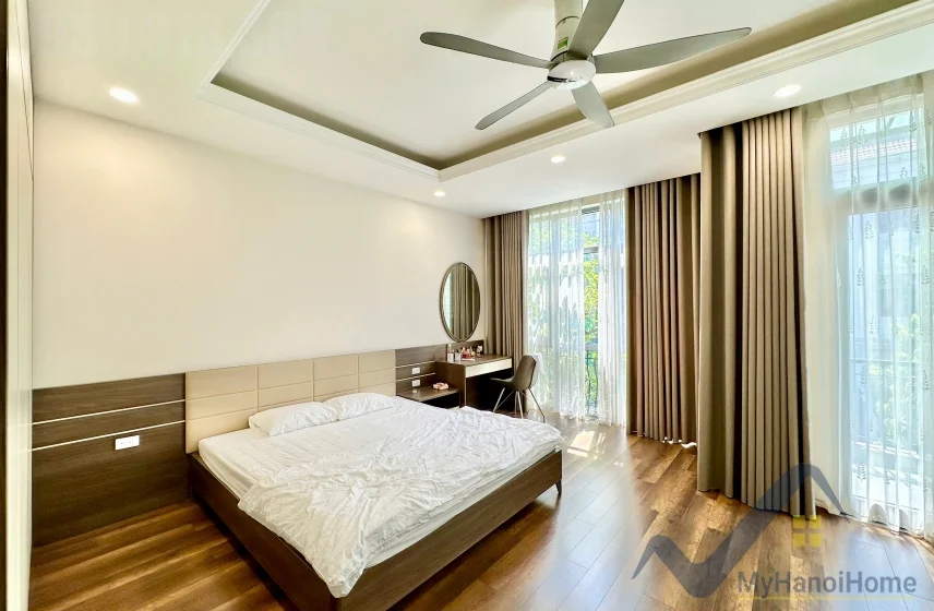 Xem ảnh 17: Ảnh 17: Cần cho thuê biệt thự song lập Harmony Long Biên, có thang máy 4PN