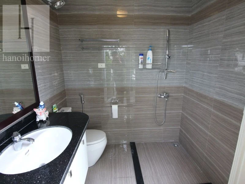 Xem ảnh 5: Ảnh 5: Cần cho thuê biệt thự Vinhome Riverside gần Almaz đủ đồ