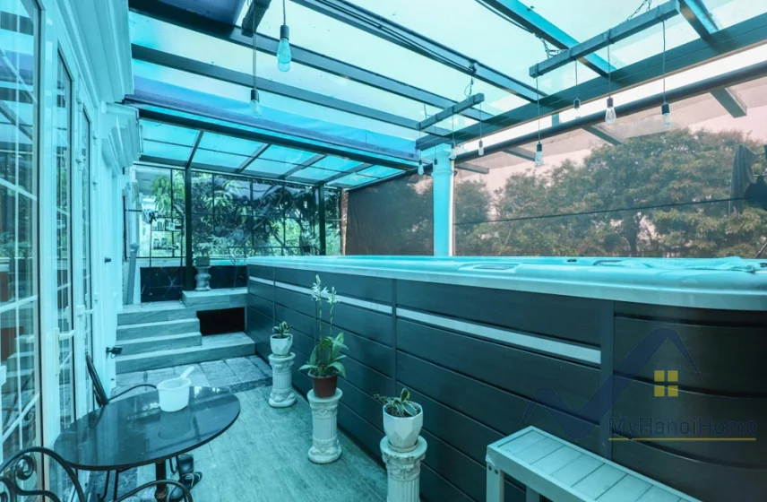 Xem ảnh 15: Ảnh 15: Cần cho thuê biệt thự Vinhomes Riverside, có thang máy full nội thất