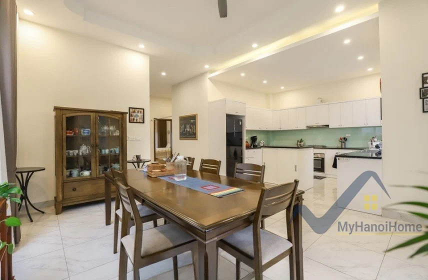 Xem ảnh 21: Ảnh 21: Cần cho thuê biệt thự Vinhomes Riverside đơn lập sân vườn rộng
