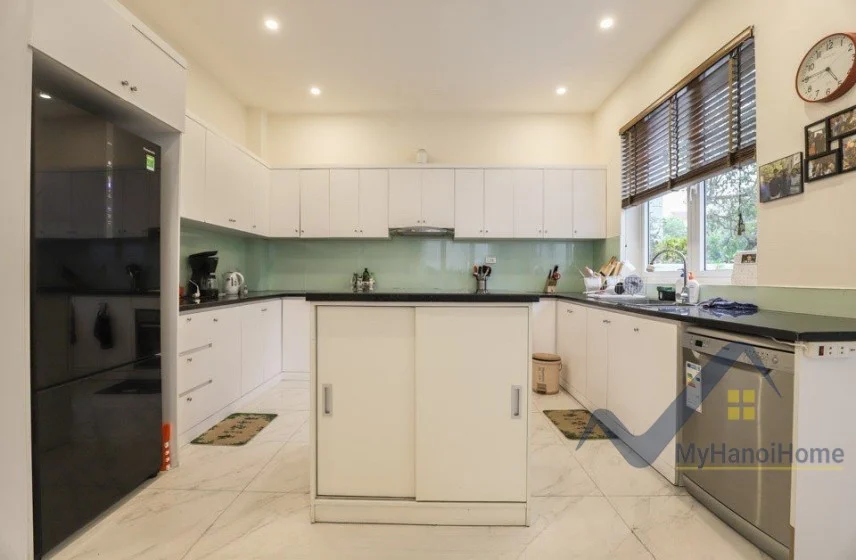 Xem ảnh 23: Ảnh 23: Cần cho thuê biệt thự Vinhomes Riverside đơn lập sân vườn rộng