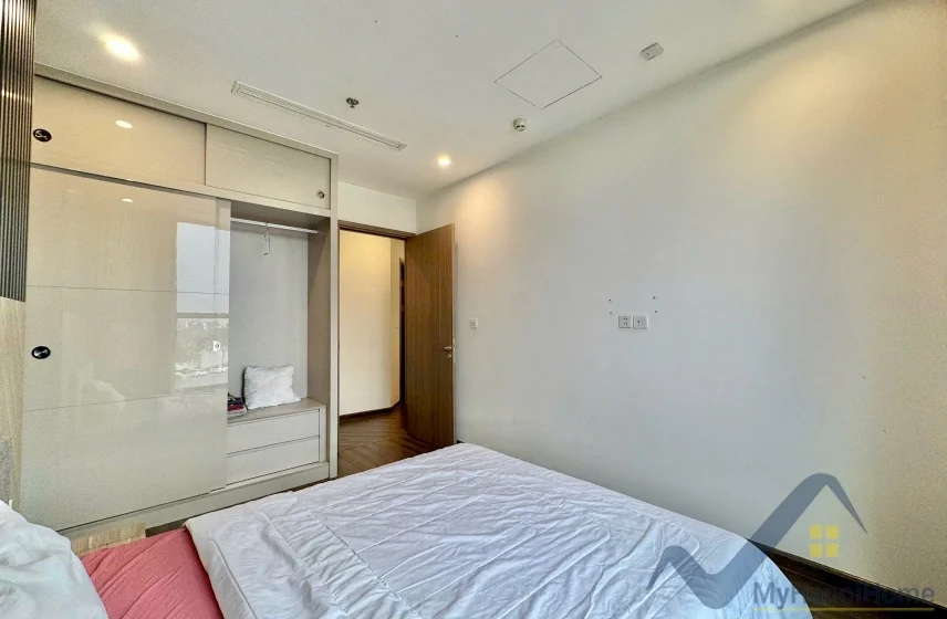 Xem ảnh 5: Ảnh 5: Căn hộ 3PN đủ đồ cho thuê tại CC Vinhomes Symphony