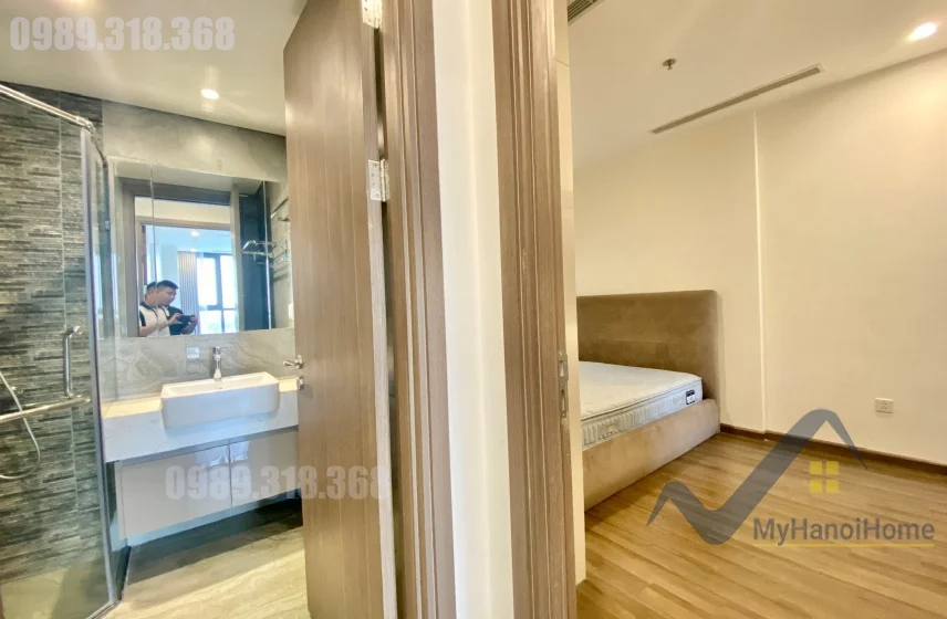 Xem ảnh 4: Ảnh 4: Căn hộ full nội thất Vinhomes Symphony cho thuê 2PN 2WC