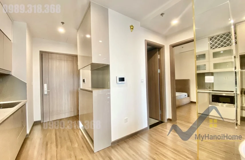 Xem ảnh 13: Ảnh 13: Căn hộ full nội thất Vinhomes Symphony cho thuê 2PN 2WC