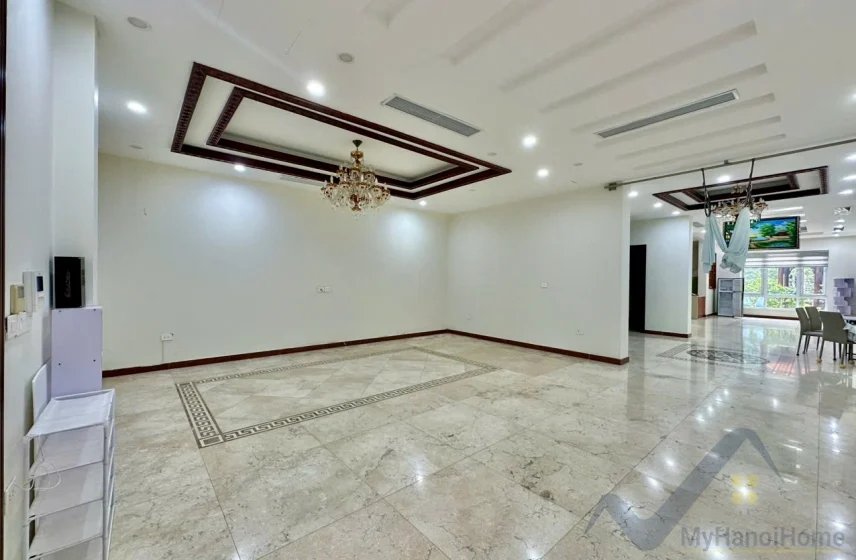 Xem ảnh 18: Ảnh 18: Cần thuê biệt thự Vinhomes Riverside Long Biên, 4PN có thang máy