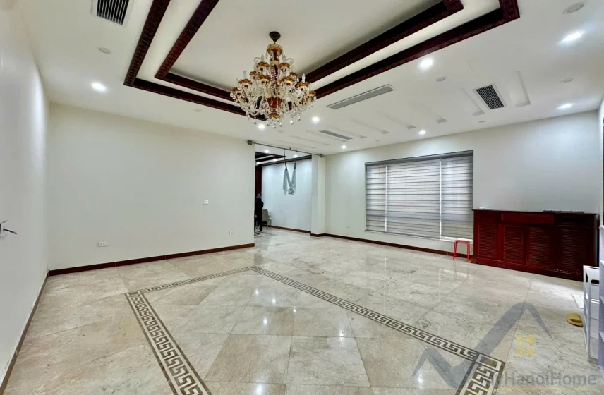 Xem ảnh 19: Ảnh 19: Cần thuê biệt thự Vinhomes Riverside Long Biên, 4PN có thang máy