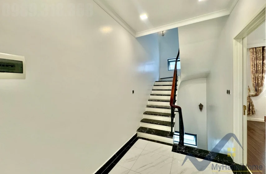 Xem ảnh 3: Ảnh 3: Cần thuê nhà Harmony Vinhomes 4 phòng ngủ, full đồ Nguyệt Quế
