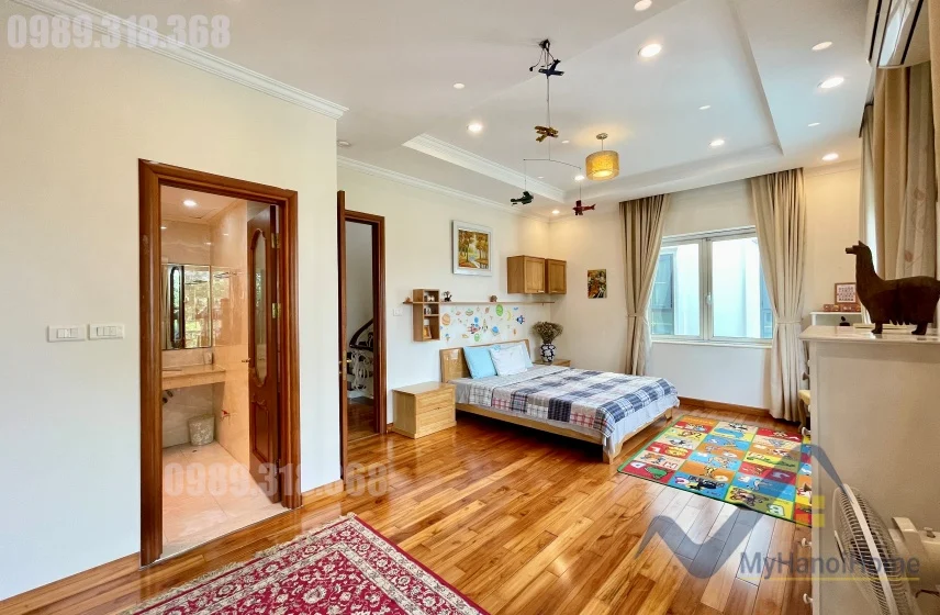 Xem ảnh 8: Ảnh 8: Chính chủ cho thuê biệt thự Vinhome Riverside gần BIS full