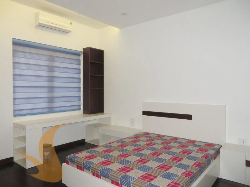 Xem ảnh 8: Ảnh 8: Cho thuê biệt thự Anh Đào Vinhomes Riverside đã hoàn thiện