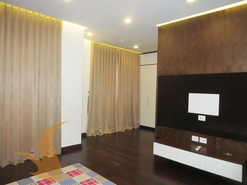 Xem ảnh 11: Ảnh 11: Cho thuê biệt thự Anh Đào Vinhomes Riverside đã hoàn thiện