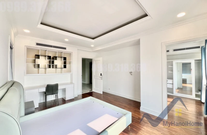 Xem ảnh 19: Ảnh 19: Cho thuê biệt thự căn góc Vinhomes Riverside có thang máy