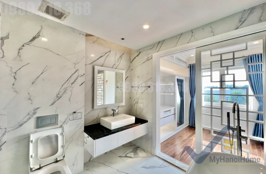 Xem ảnh 21: Ảnh 21: Cho thuê biệt thự căn góc Vinhomes Riverside có thang máy