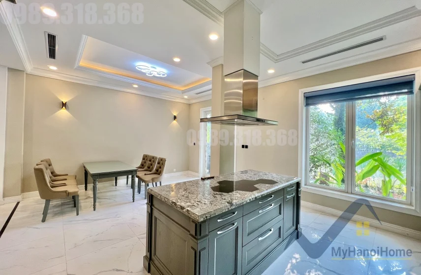 Xem ảnh 24: Ảnh 24: Cho thuê biệt thự căn góc Vinhomes Riverside có thang máy