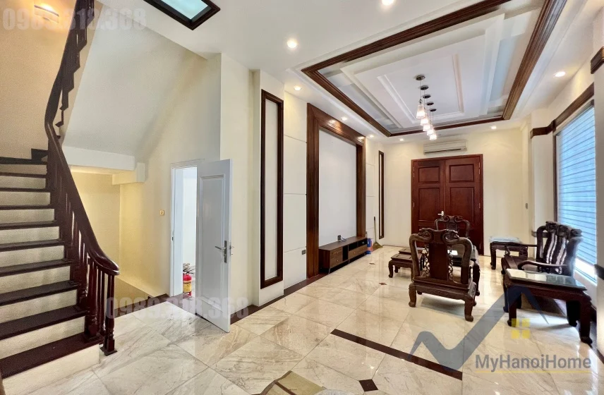Xem ảnh 13: Ảnh 13: Cho thuê biệt thự Hoa Sữa Vinhomes Riverside 4PN đủ đồ