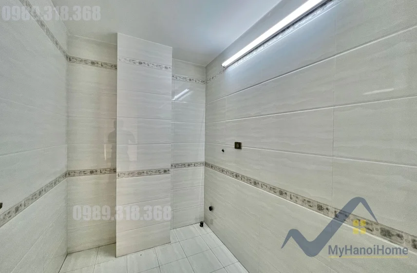 Xem ảnh 17: Ảnh 17: Cho thuê biệt thự Hoa Sữa Vinhomes Riverside 4PN đủ đồ