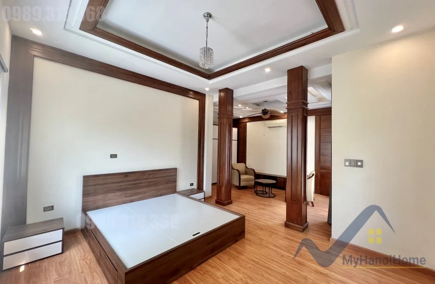 Xem ảnh 25: Ảnh 25: Cho thuê biệt thự Hoa Sữa Vinhomes Riverside 4PN đủ đồ