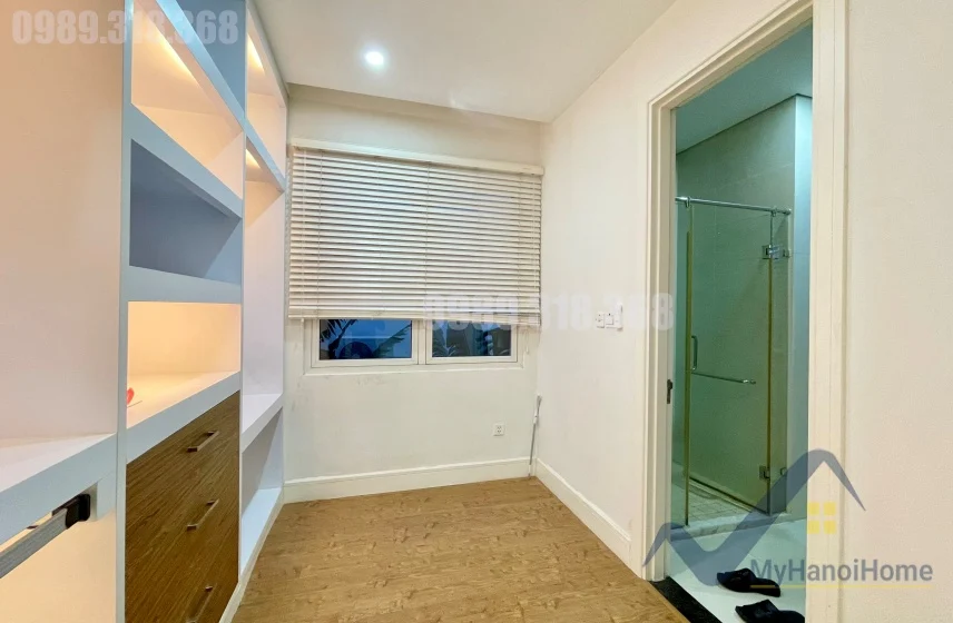 Xem ảnh 4: Ảnh 4: Cho thuê biệt thự Hoa Sữa Vinhomes Riverside căn song lập