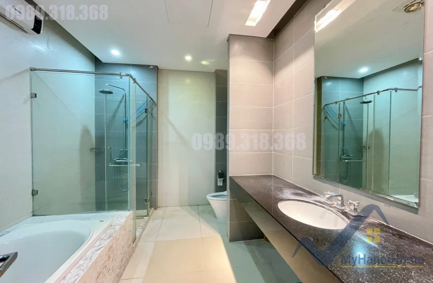 Xem ảnh 9: Ảnh 9: Cho thuê biệt thự Hoa Sữa Vinhomes Riverside căn song lập