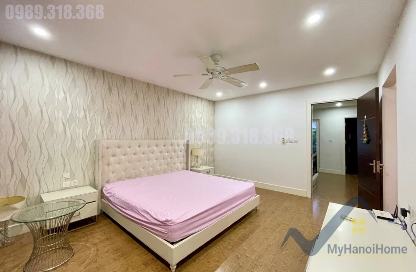 Xem ảnh 10: Ảnh 10: Cho thuê biệt thự Hoa Sữa Vinhomes Riverside căn song lập