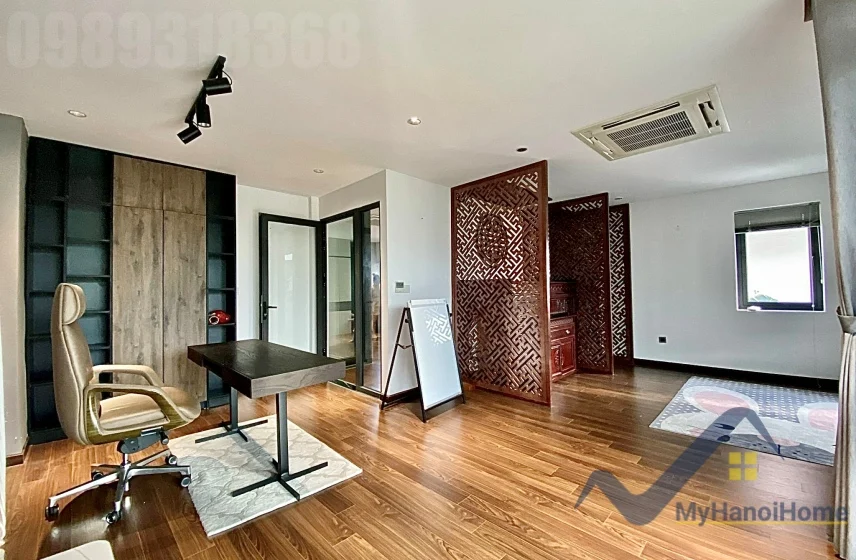 Xem ảnh 15: Ảnh 15: Cho thuê biệt thự Hoa Sữa Vinhomes Riverside đã hoàn thiện nội thất