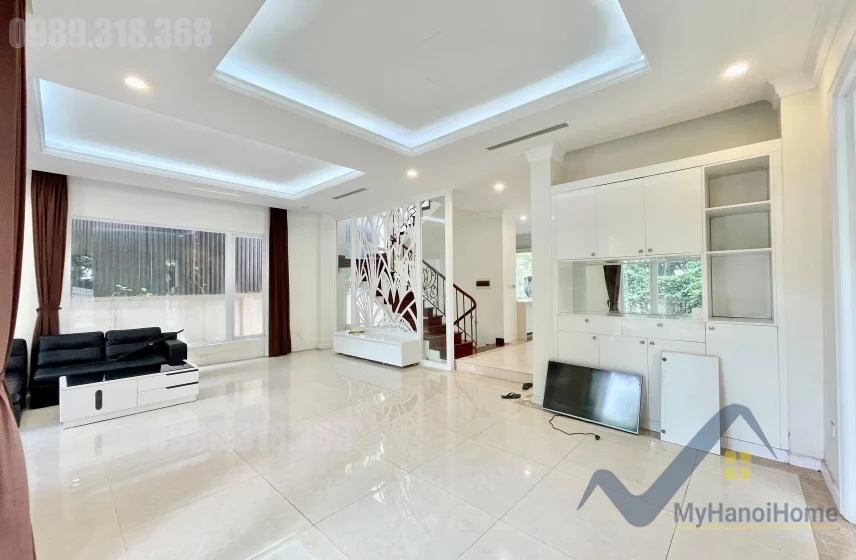Xem ảnh 2: Ảnh 2: Cho thuê biệt thự Hoa Sữa Vinhomes Riverside full nội thất