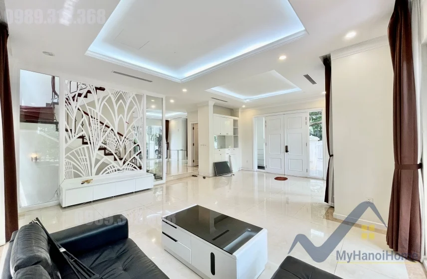 Xem ảnh 13: Ảnh 13: Cho thuê biệt thự Hoa Sữa Vinhomes Riverside full nội thất