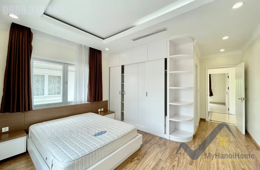 Xem ảnh 17: Ảnh 17: Cho thuê biệt thự Hoa Sữa Vinhomes Riverside full nội thất