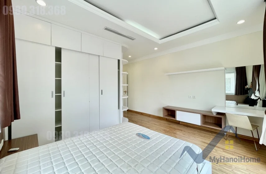 Xem ảnh 18: Ảnh 18: Cho thuê biệt thự Hoa Sữa Vinhomes Riverside full nội thất