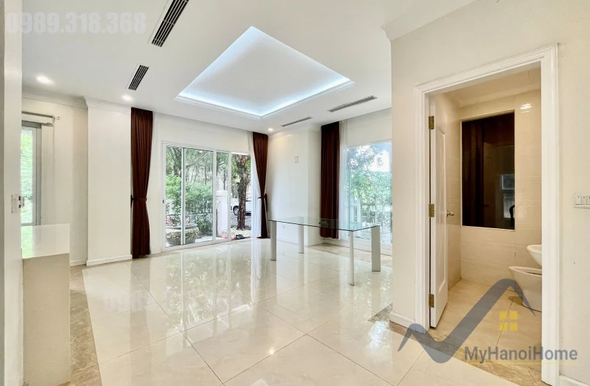 Xem ảnh 23: Ảnh 23: Cho thuê biệt thự Hoa Sữa Vinhomes Riverside full nội thất