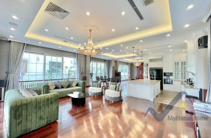 Xem ảnh 30: Ảnh 30: Cho thuê biệt thự Hoa Sữa Vinhomes Riverside gần bể bơi