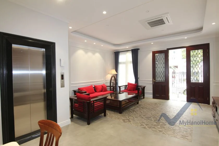 Xem ảnh 2: Ảnh 2: Cho thuê biệt thự Nguyệt Quế Harmony trang bị thang máy