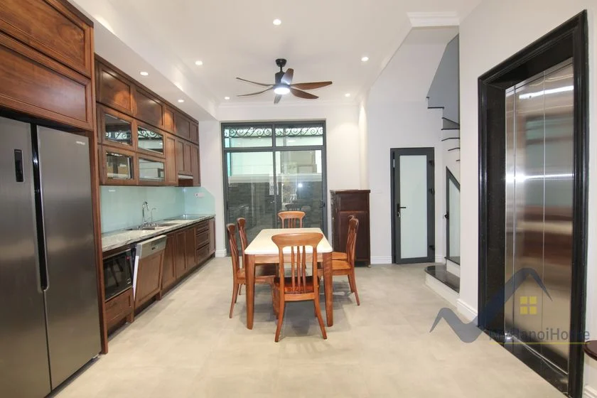Xem ảnh 13: Ảnh 13: Cho thuê biệt thự Nguyệt Quế Harmony trang bị thang máy