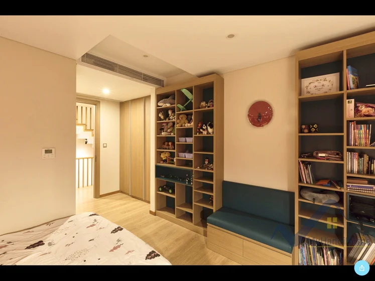 Xem ảnh 14: Ảnh 14: Cho thuê biệt thự song lập Vinhomes Riverside, 4 phòng ngủ full nội thất