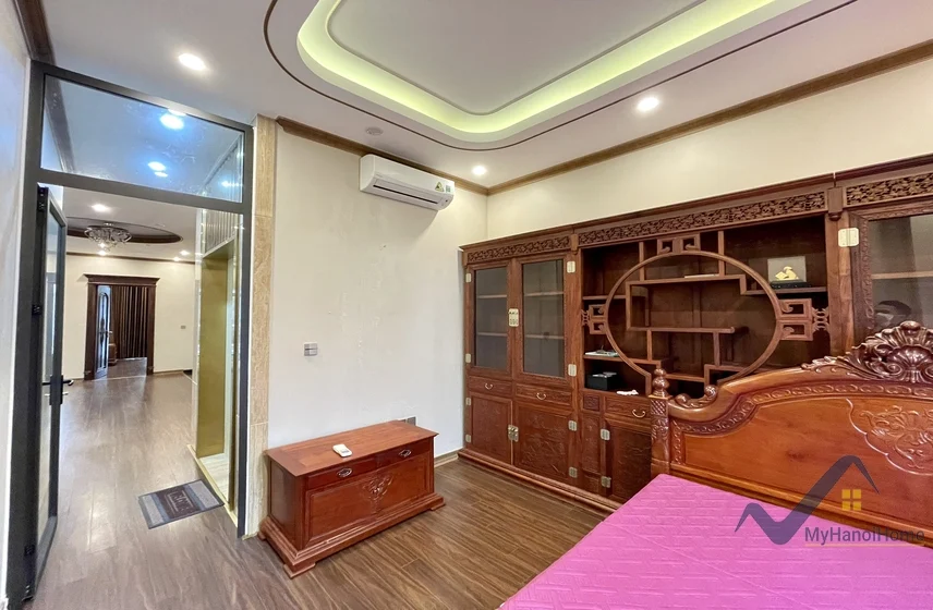Xem ảnh 18: Ảnh 18: Cho thuê biệt thự Vinhomes Harmony có thang máy 5PN