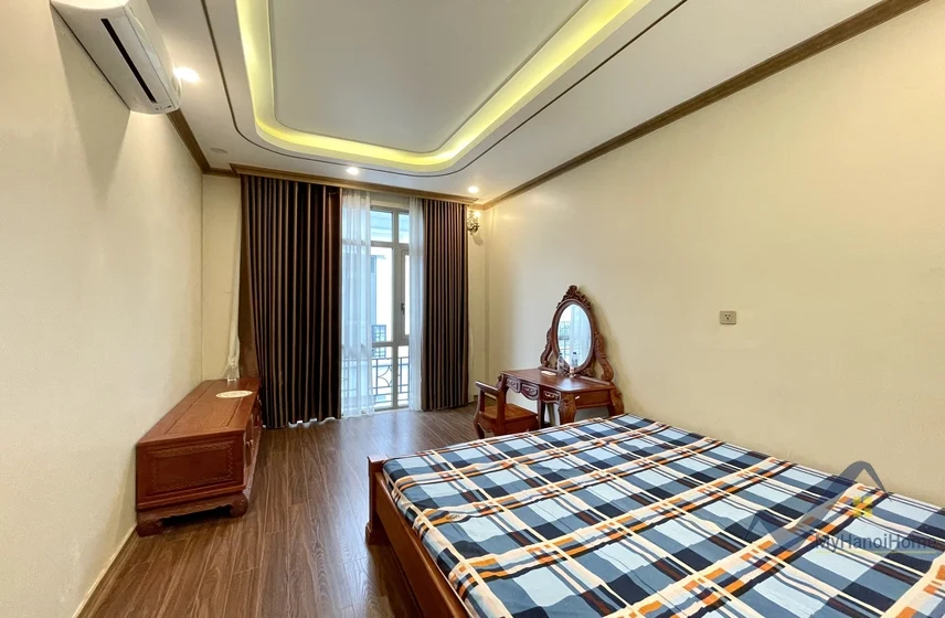 Xem ảnh 22: Ảnh 22: Cho thuê biệt thự Vinhomes Harmony có thang máy 5PN
