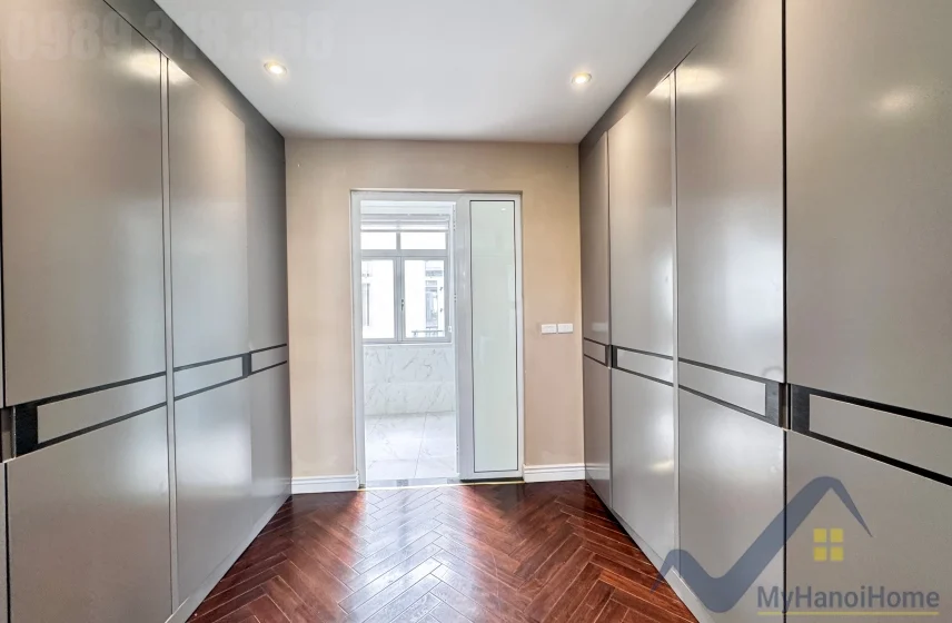 Xem ảnh 11: Ảnh 11: Cho thuê biệt thự Vinhomes Harmony Nguyệt Quế full đồ